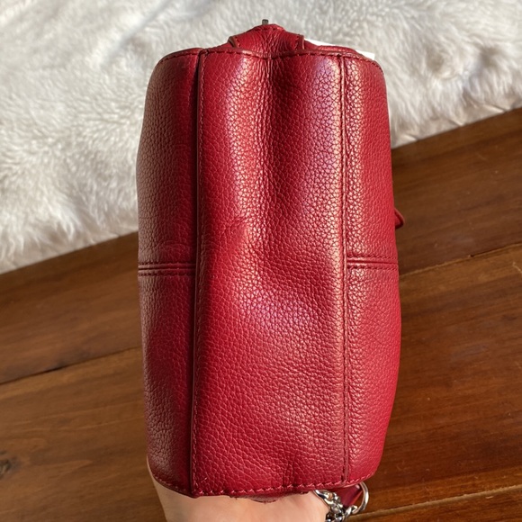 *Popping* magenta Neiman Marcus crossbody bag - Picture 6 of 7